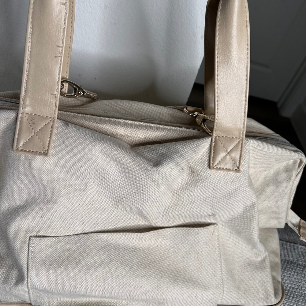 BEIS The Weekender Bag Beige Canvas Faux Leather Travel Tote Shoe Compartme - Picture 3 of 11